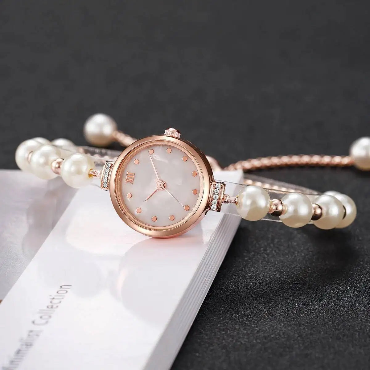 Fashion Women Watches Elegant Pearl Bracelet Band Quartz Wristwatch For Ladies Clock Reloj Mujer（Without Box）