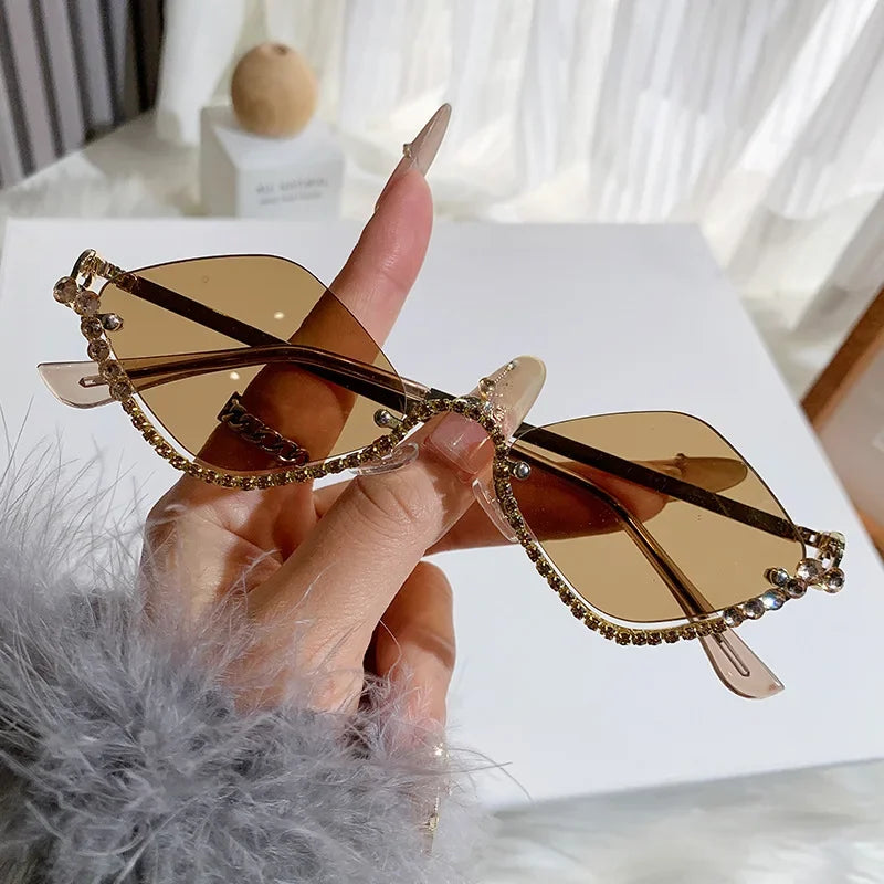 Diamond Vintage Brand Designer rhombus Sunglasses Women For Female Luxury Sun Glasses Punk Popular Half Frame Rhinestone Eyewear