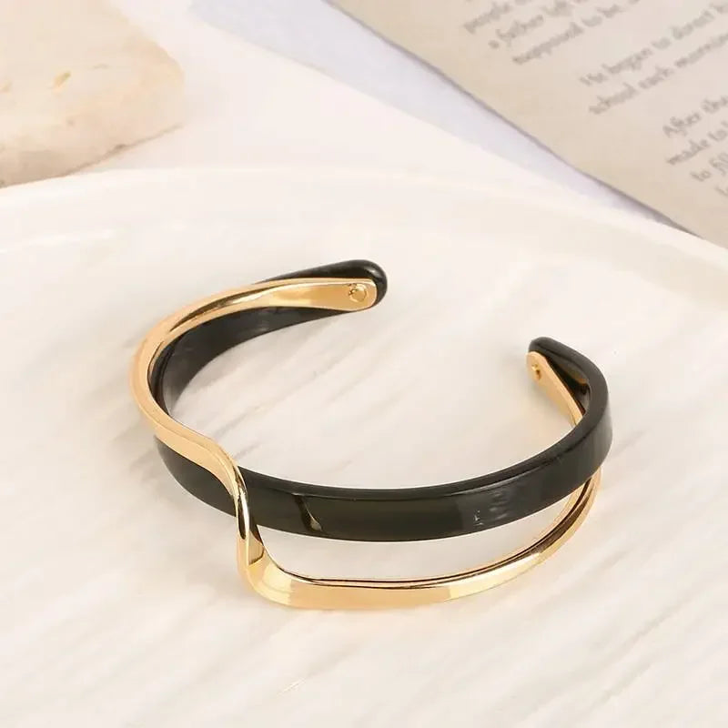 Stainless Steel Fritillaria Roman Round Light Luxury Plate Elegant Charming Golden Gril Fashion Bracelet Evening Jewelry Gift