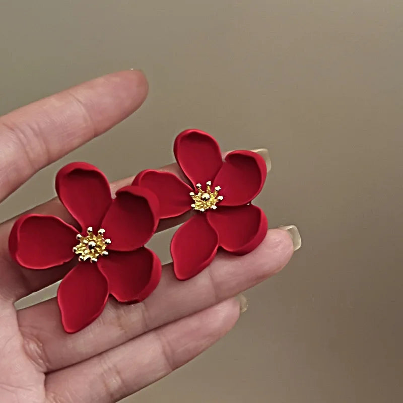 Metal Flower Retro Earrings - Matte Texture Fashion Jewelry