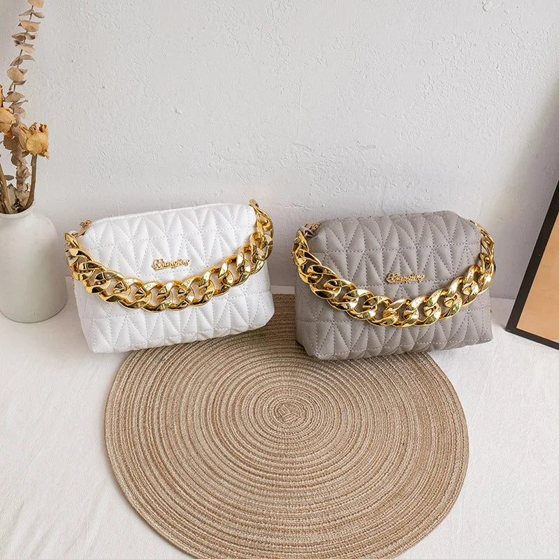 Ladies Rhombus Chain Messenger Bag - Embroidered Shoulder Bag