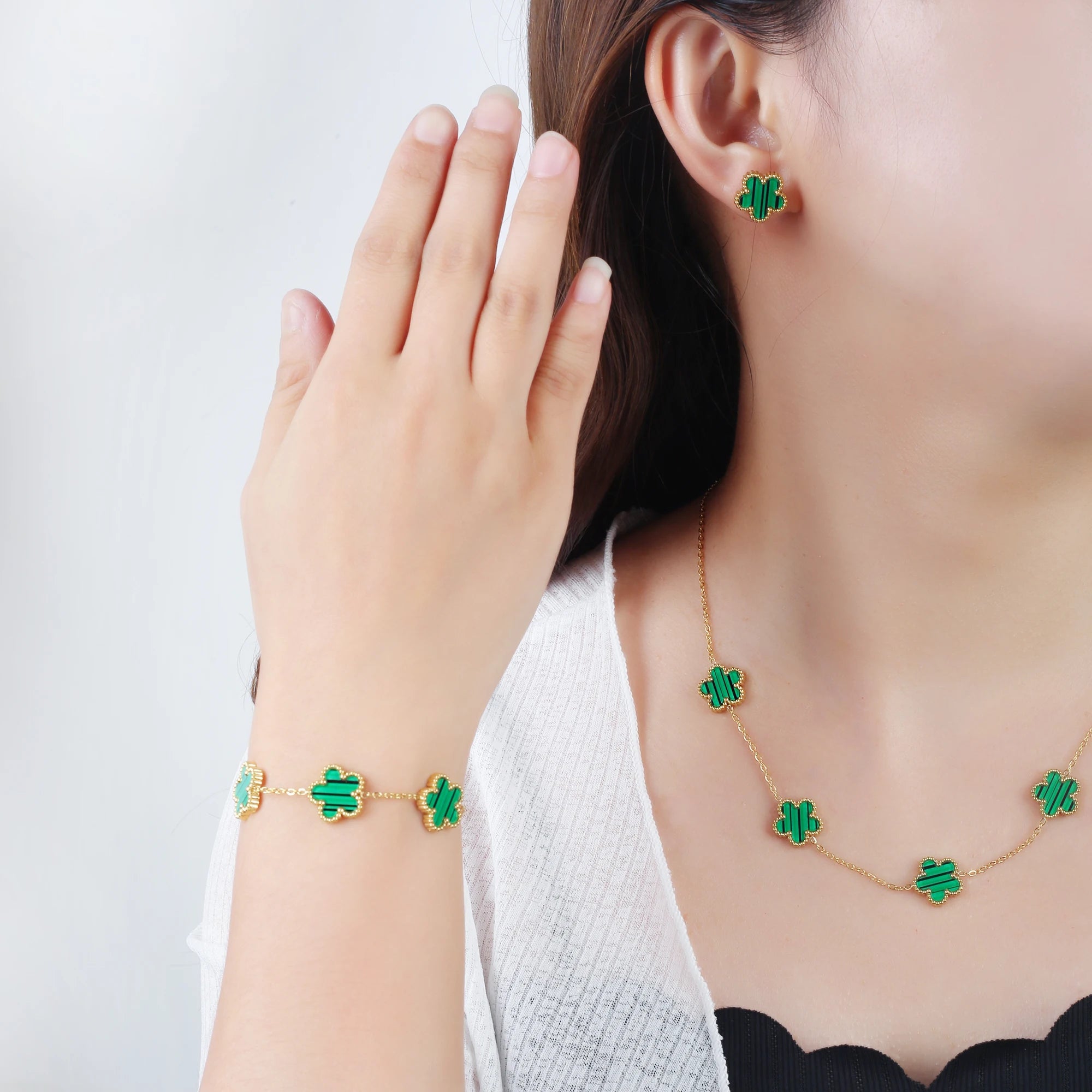 3Pcs Stainless Steel Hot Selling Gold Plated Clover Necklace Earrings Bracelet Jewelry Set Five Leaf Flower Jewelry For Women
