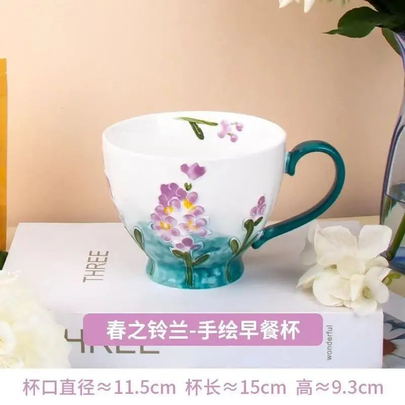 High Aesthetic Relief Flower Ceramic Mug with Spoon, Hand-painted Large Capacity Milk Coffee Mug, Office Tea Cup, Birthday Gift