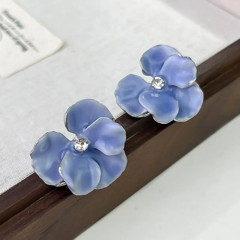 Metal Flower Retro Earrings - Matte Texture Fashion Jewelry