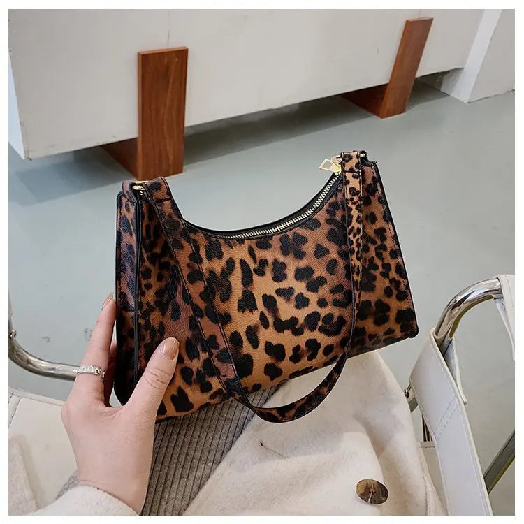 Casual Women's Totes Shoulder Bag Fashion Shopping Bag PU Leather Chain Handbags for Women 2022 Underarm Hobos Bags