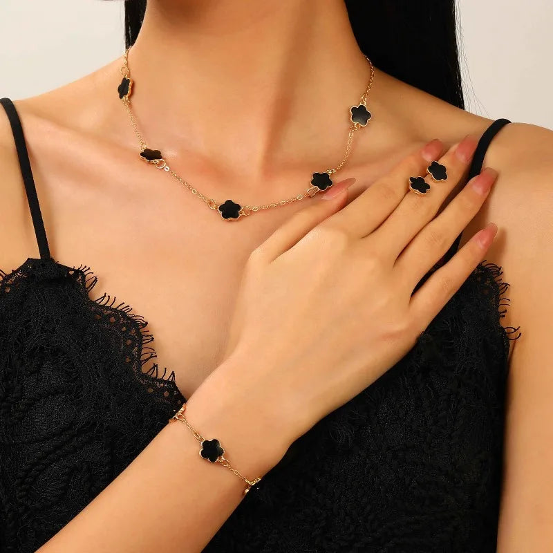 3-Piece Lucky Five-Petal Flower Jewelry Set - Necklace Bracelet Earrings