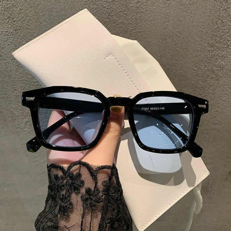 New Retro Vintage Square Frame Sunglasses for Women Men Unisex Transparent Outdoor Sports Ridding Black Sunglasses Eyewear UV400