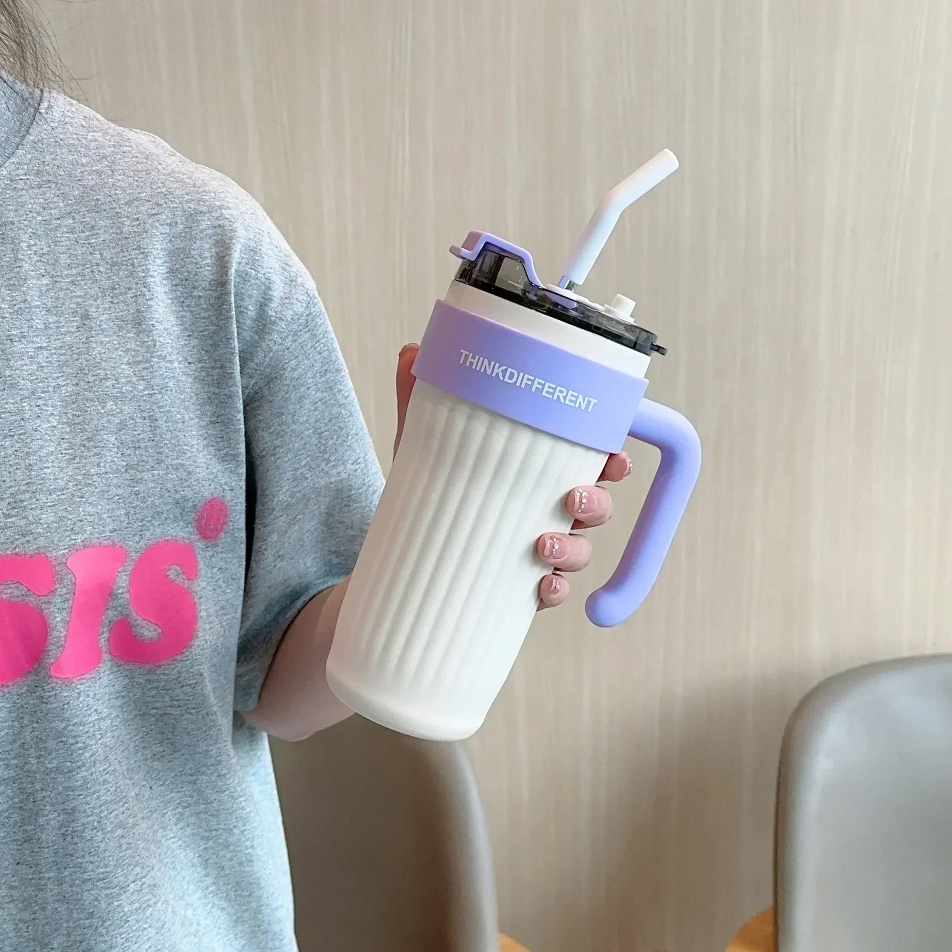 860ml Large Outdoor Thermal Tumbler with Straw - Car Cup Holder Size