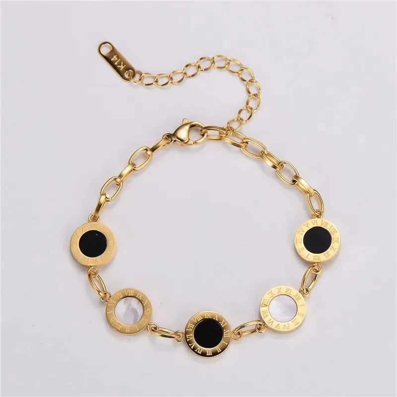 Stainless Steel Fritillaria Roman Round Light Luxury Plate Elegant Charming Golden Gril Fashion Bracelet Evening Jewelry Gift