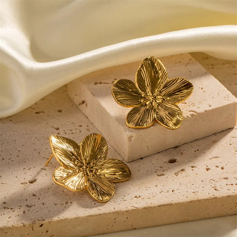 Metal Flower Retro Earrings - Matte Texture Fashion Jewelry