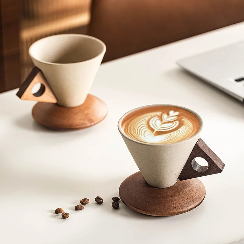 Vintage Ceramic Coffee Cup Set Elegant Design Home Use Personal Mug for Women with Saucer