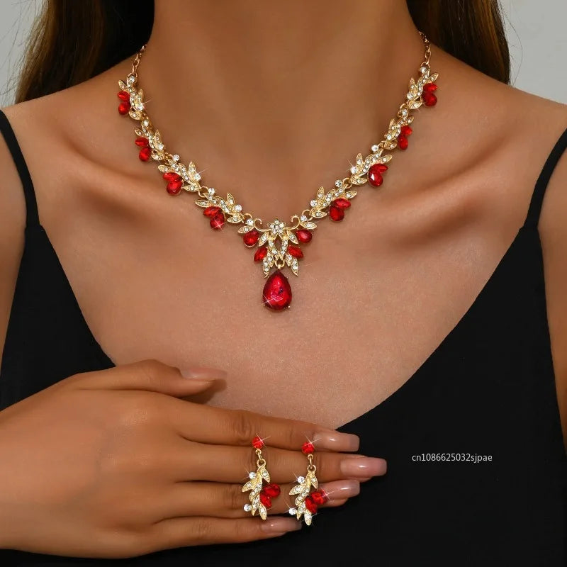 3-Piece Sparkling Leaf Jewelry Set - Water Drop Necklace & Earrings