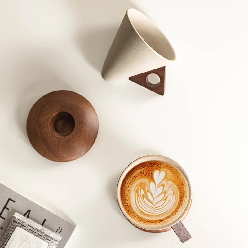 Vintage Ceramic Coffee Cup Set Elegant Design Home Use Personal Mug for Women with Saucer
