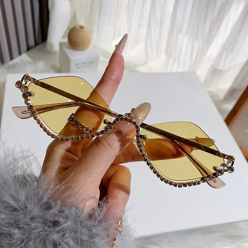 Diamond Vintage Brand Designer rhombus Sunglasses Women For Female Luxury Sun Glasses Punk Popular Half Frame Rhinestone Eyewear