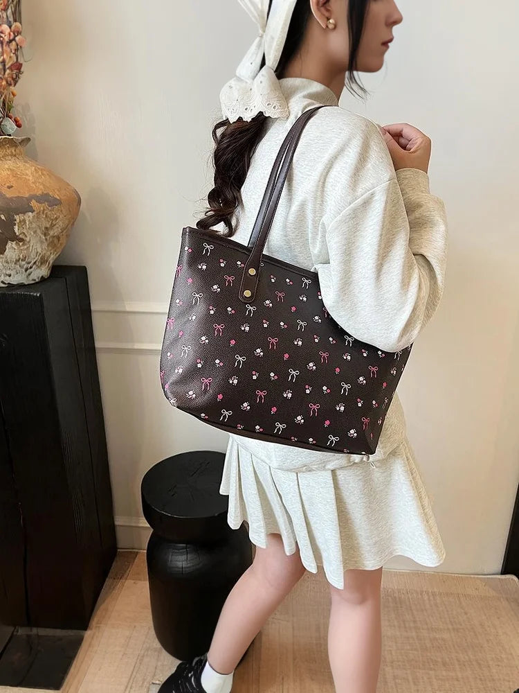 Women PU Floral Tote Bag Fashion Shoulder Bag Large Capacity Simple Tote Handbag Trendy Work Hobos Outdoor Travel Bag