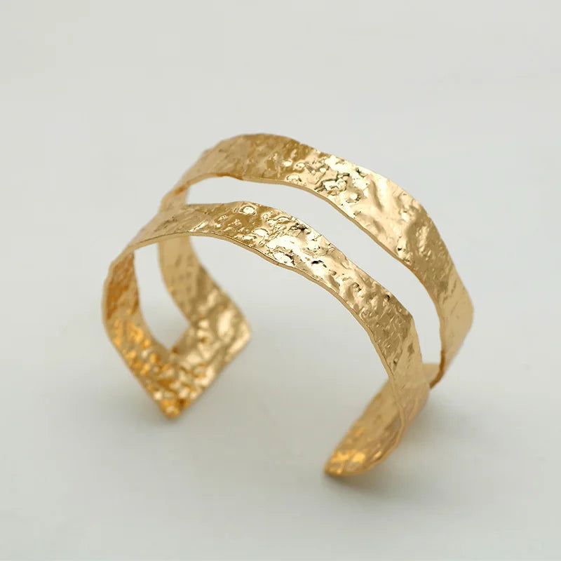 Irregular Hammered Metal Bangle For Women Fashion Jewelry Punk Cuff Bracelets Wholesales Accessories Timeless New Styles 2023443
