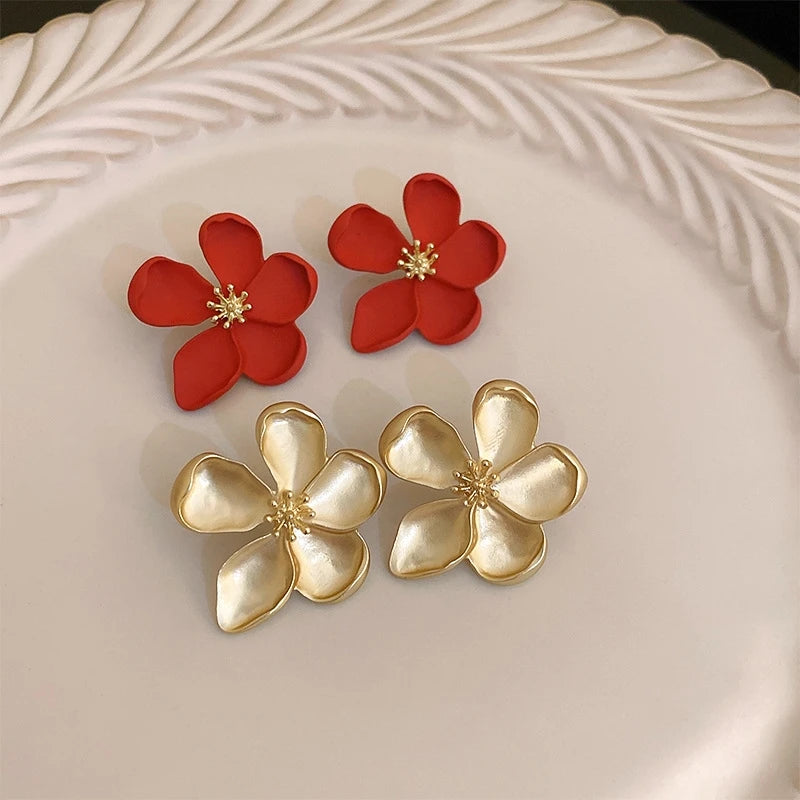 Metal Flower Retro Earrings - Matte Texture Fashion Jewelry