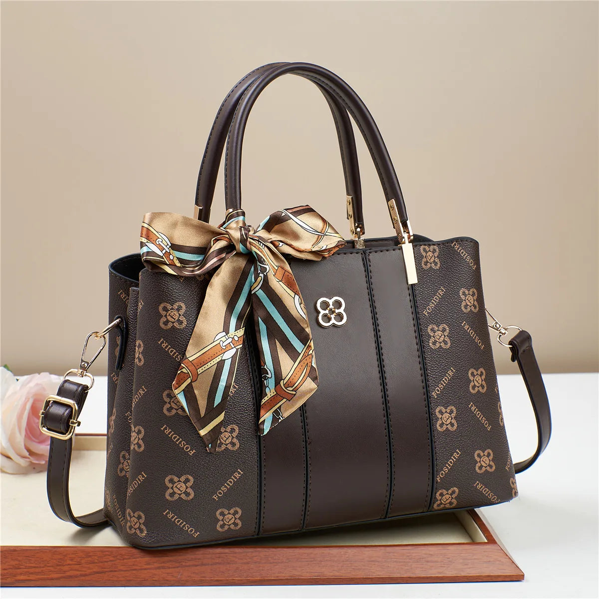 New Woman shoulder bag Large capacity Handbag for Women 2025 Crossbody bag pattern PU Portable bucket bag ladies messenger bags