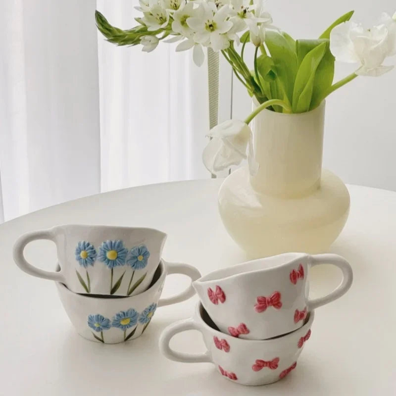 Hand-drawn Relief Ceramic Mug - 250ml Daisy Design Coffee Cup