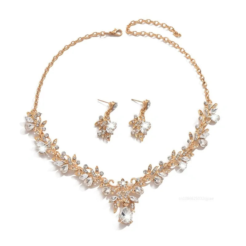 3-Piece Sparkling Leaf Jewelry Set - Water Drop Necklace & Earrings