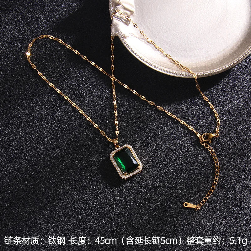 Luxury Vintage Green Zircon Pendant Necklaces for Women Lady Stainless Steel Chain Elegant Collar Accessories Jewelry Gifts