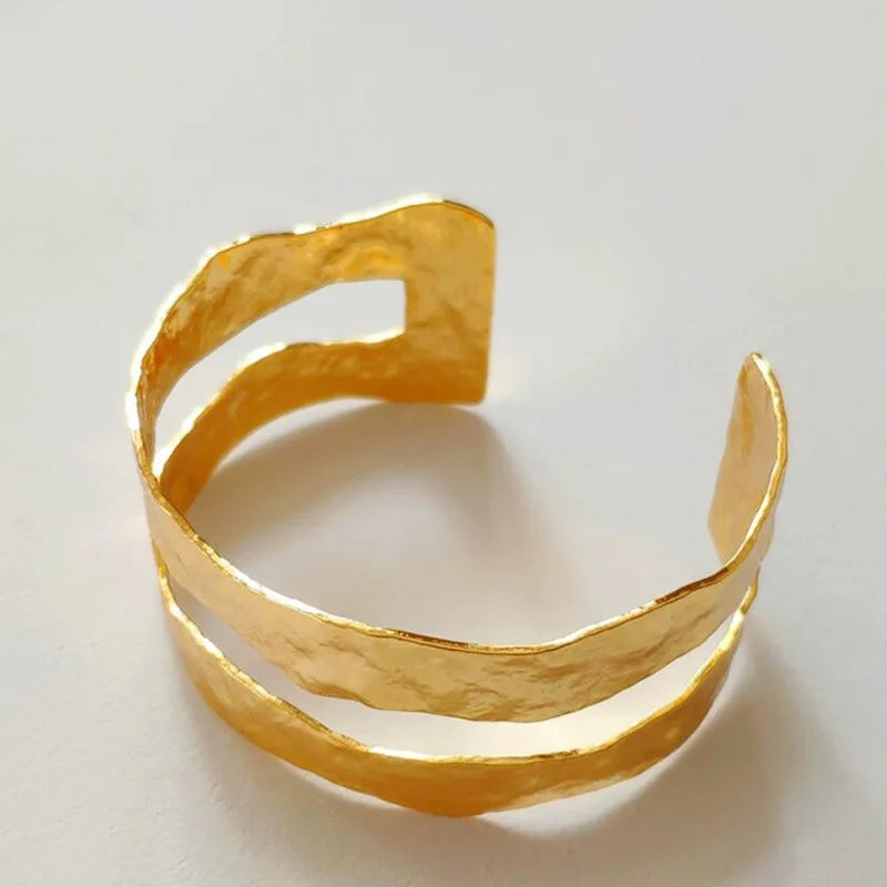 Irregular Hammered Metal Bangle For Women Fashion Jewelry Punk Cuff Bracelets Wholesales Accessories Timeless New Styles 2023443
