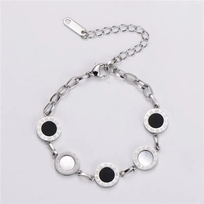 Stainless Steel Fritillaria Roman Round Light Luxury Plate Elegant Charming Golden Gril Fashion Bracelet Evening Jewelry Gift