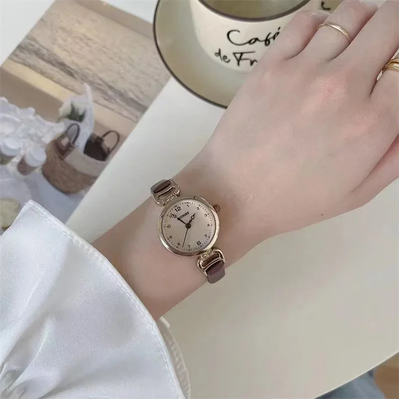 Simple Women's Bracelet Watch - Small Round PU Leather Retro