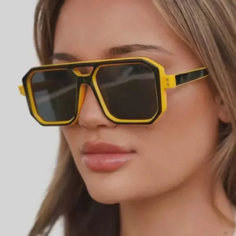 Vintage Brand Designer Square Sunglasses Women For Men Fashion Popular Luxury Sun Glasses Punk Rivet Double Color Eyeglasses